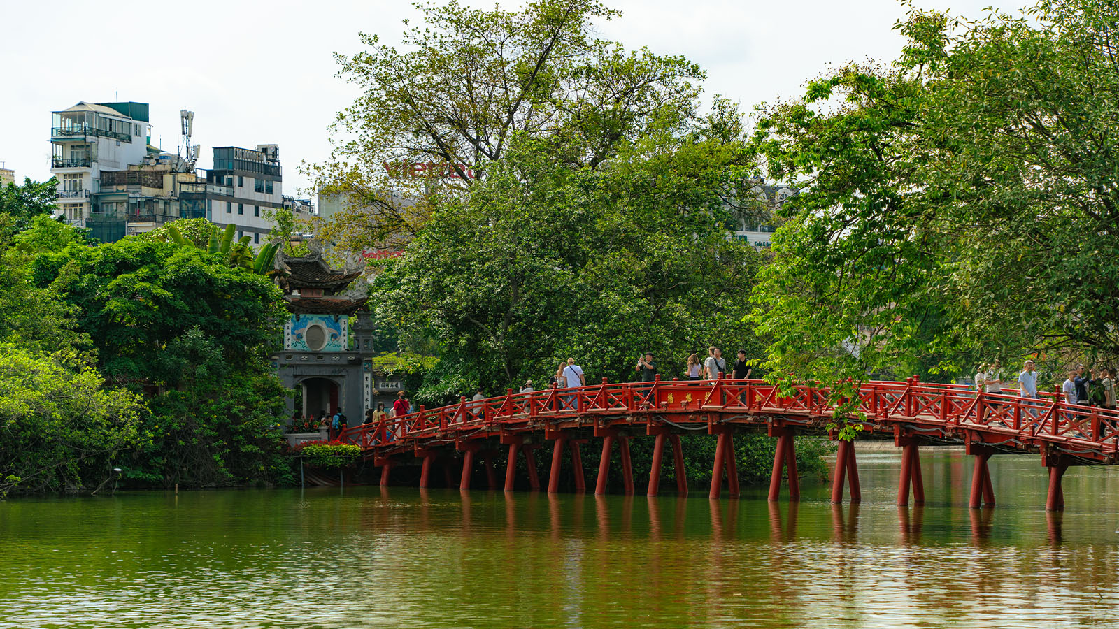 Ngoc-son-temple